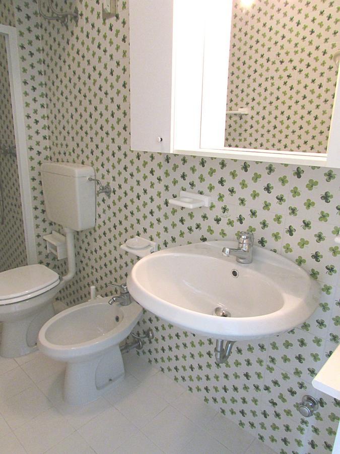 Solarium Appartement Bibione Buitenkant foto