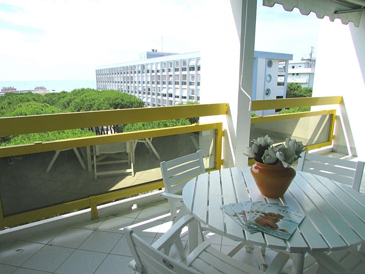 Solarium Appartement Bibione Buitenkant foto
